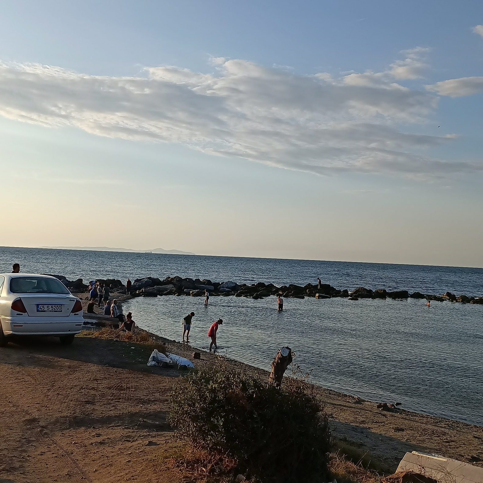 Antyczny port Kapanca w Turcji – biwak pod drzewami oliwnymi